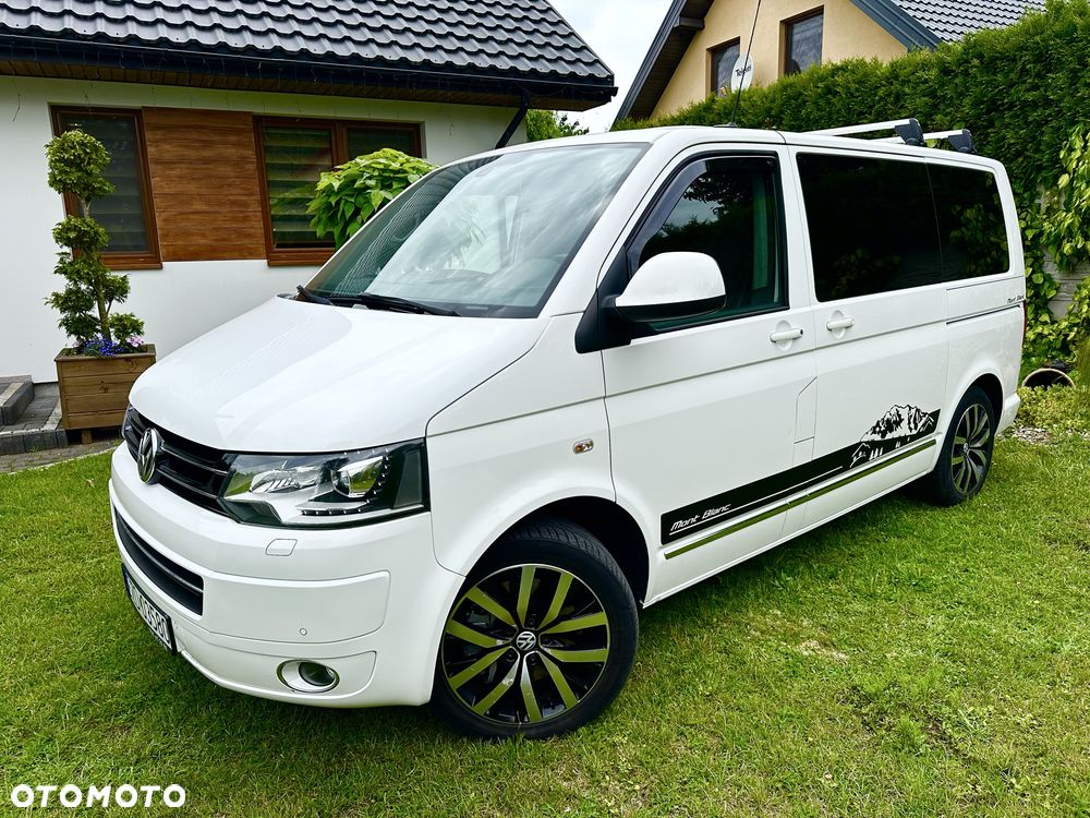 Volkswagen Multivan - 1