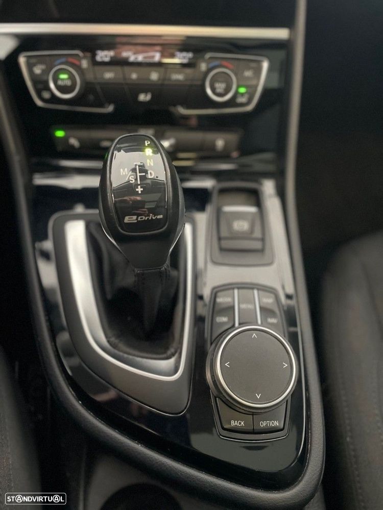 BMW 225xe Active Tourer Line Sport - 25