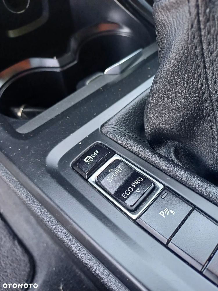 BMW X1 sDrive18d Sport Line sport - 15