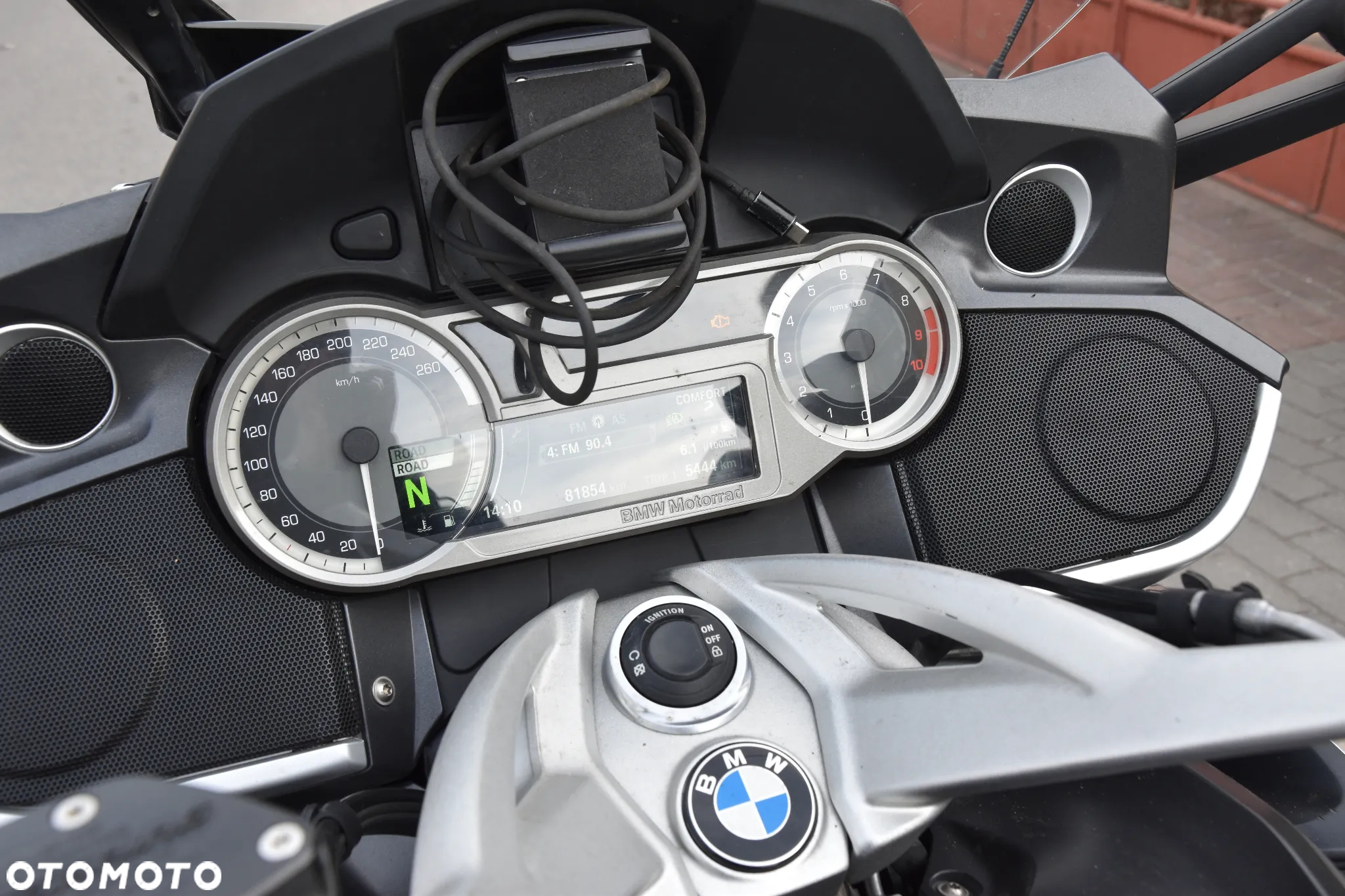 BMW K - 9