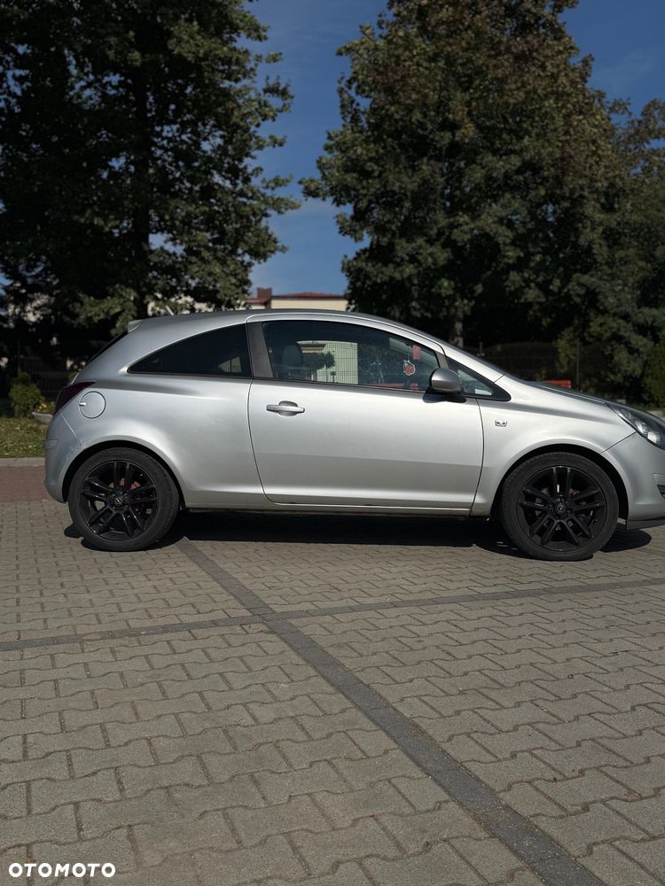 Opel Corsa - 2