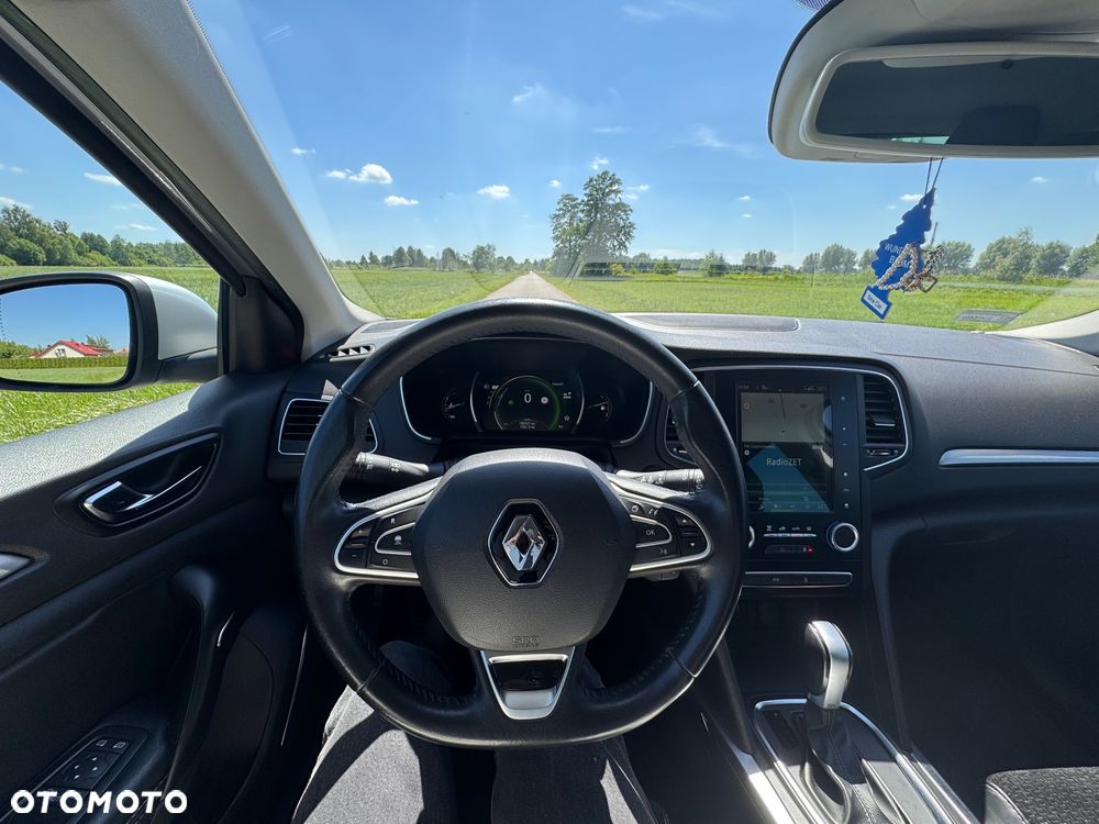 Renault Megane 1.5 dCi Limited EDC EU6 - 8