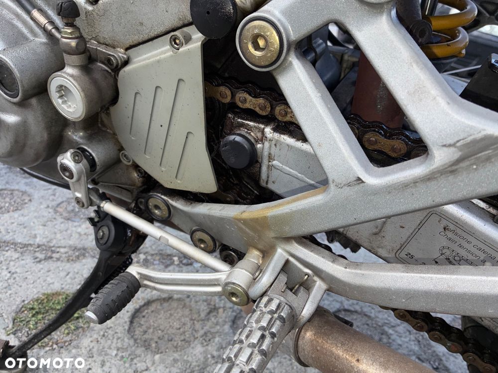 Ducati Monster - 17