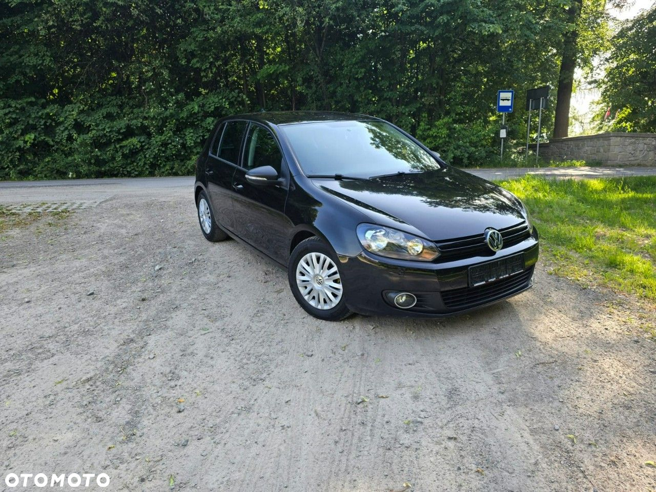Volkswagen Golf - 6