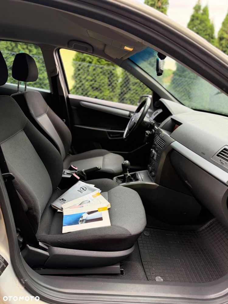 Opel Astra 1.4 Elegance - 11