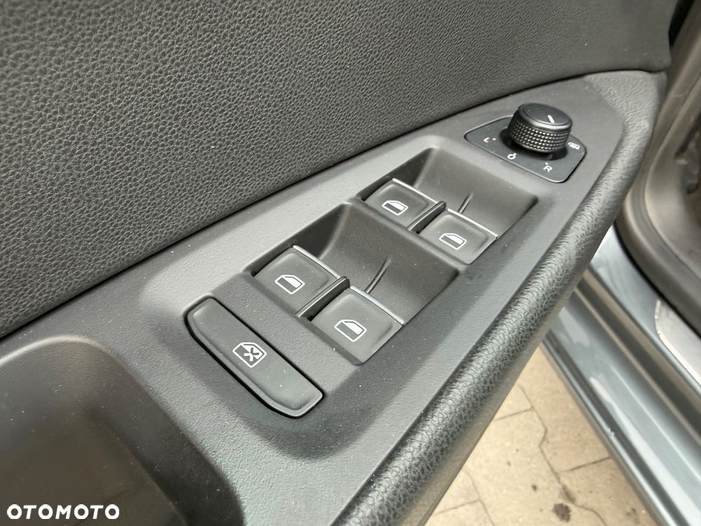 Seat Leon 1.4 TSI Ecomotive FR - 17