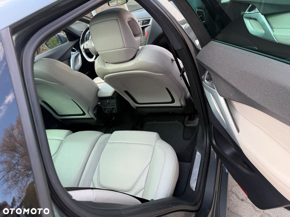 Citroën DS5 2.0 HDi SportChic - 24