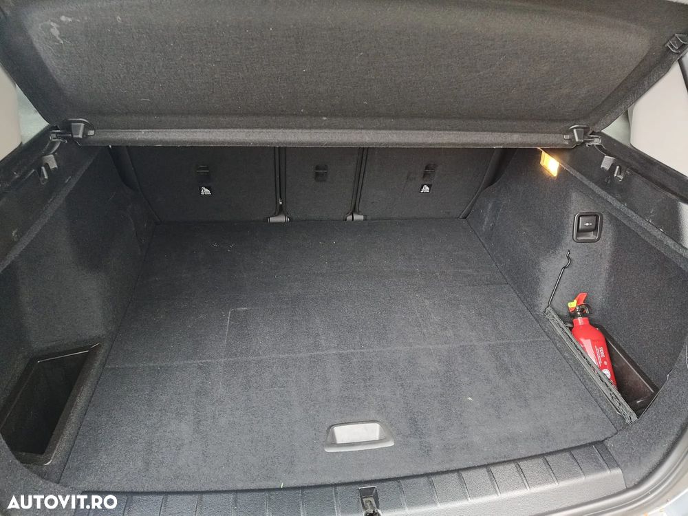 BMW X1 sDrive18i - 19