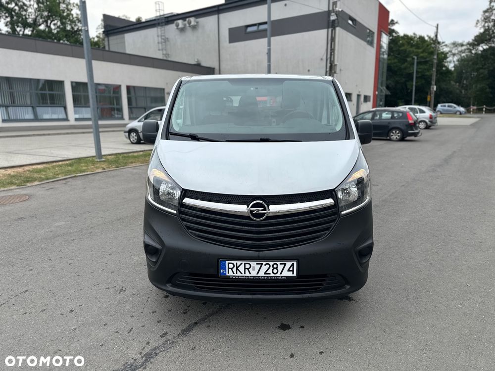 Opel Vivaro - 6
