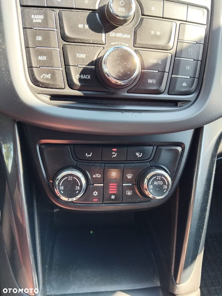 Opel Zafira - 13