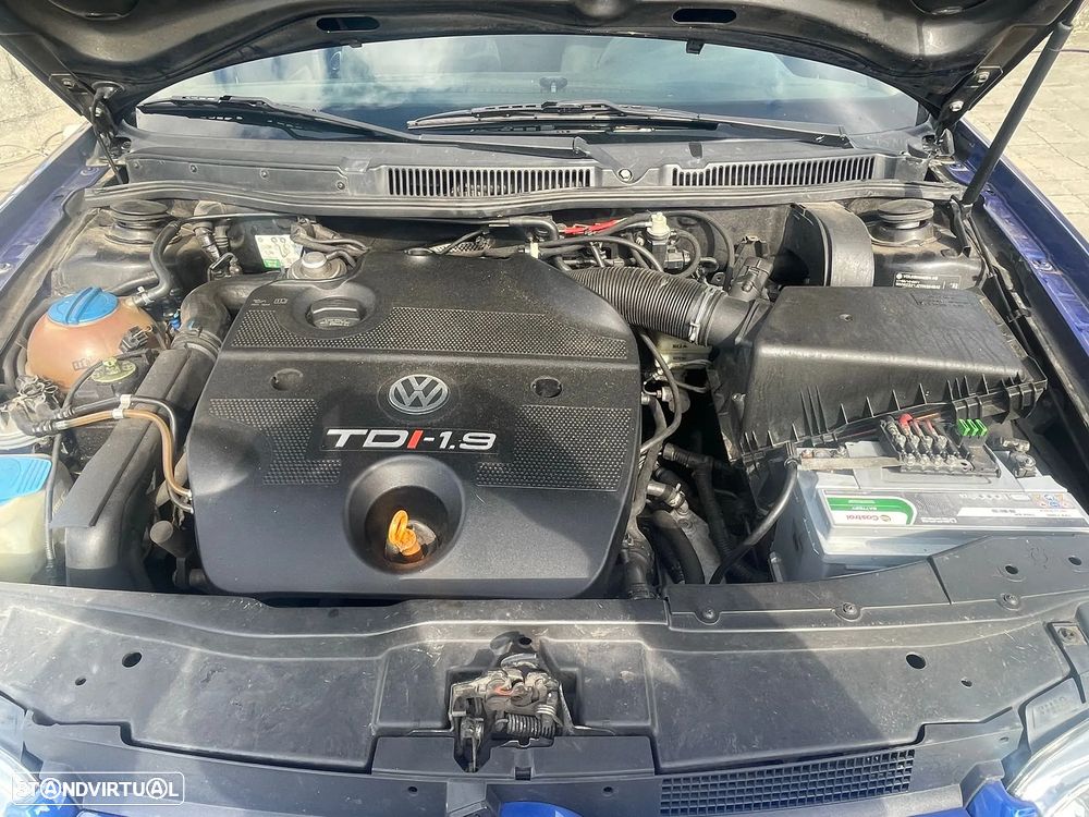 VW Golf 1.9 TDi Highline Aut. - 6