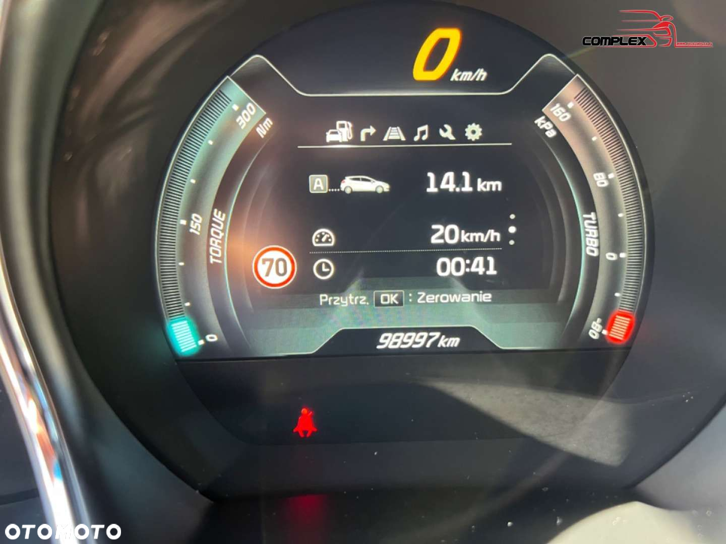 Kia Ceed - 13