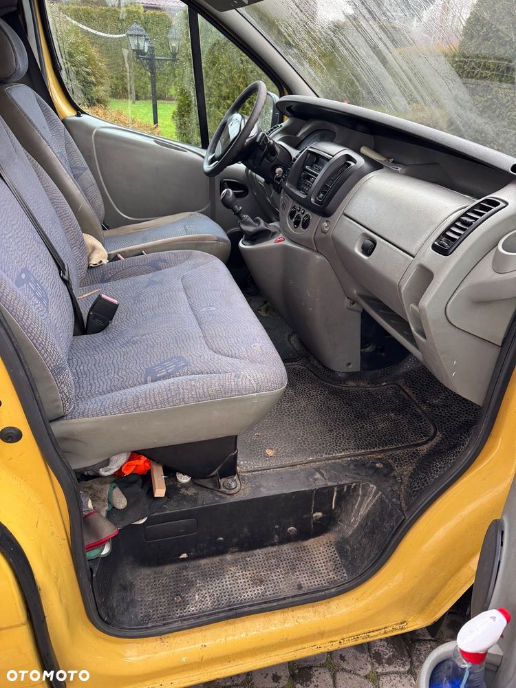 Renault Trafić - 12