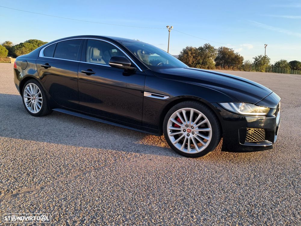 Jaguar XE 3.0 V6 S/C S - 2