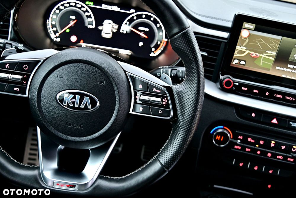 Kia Ceed 1.4 T-GDI GT-Line DCT - 23