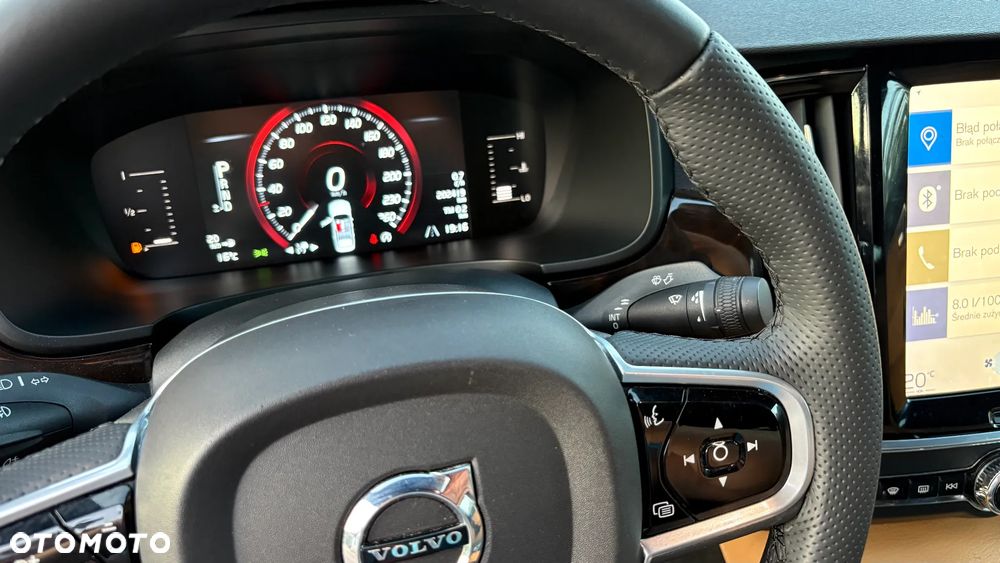Volvo S90 D4 Momentum - 22