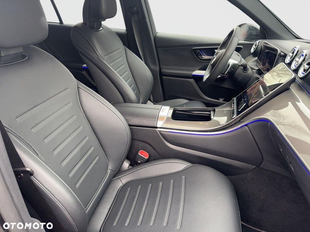 Mercedes-Benz GLC - 26