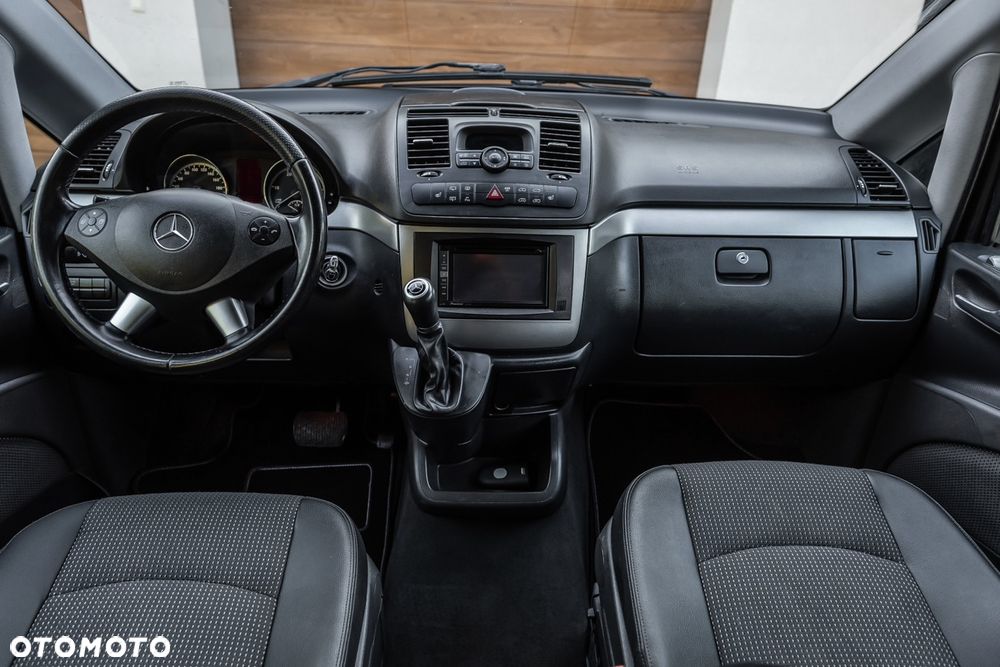 Mercedes-Benz Viano - 8