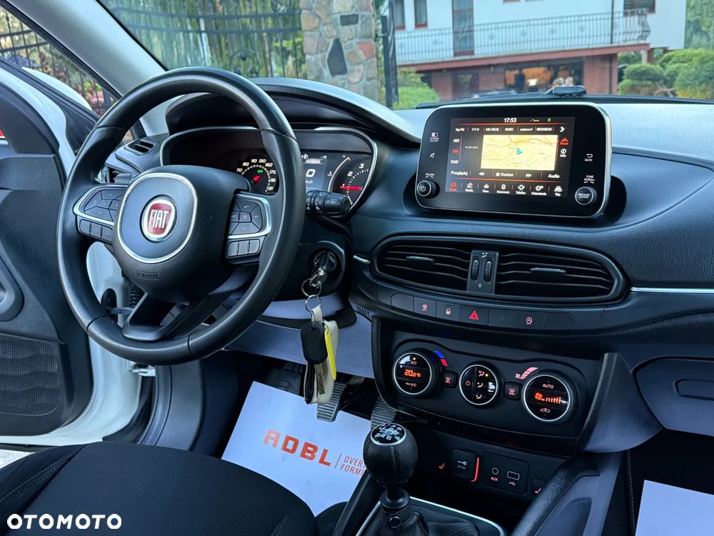 Fiat Tipo 1.4 T-Jet 16v S-Design - 33