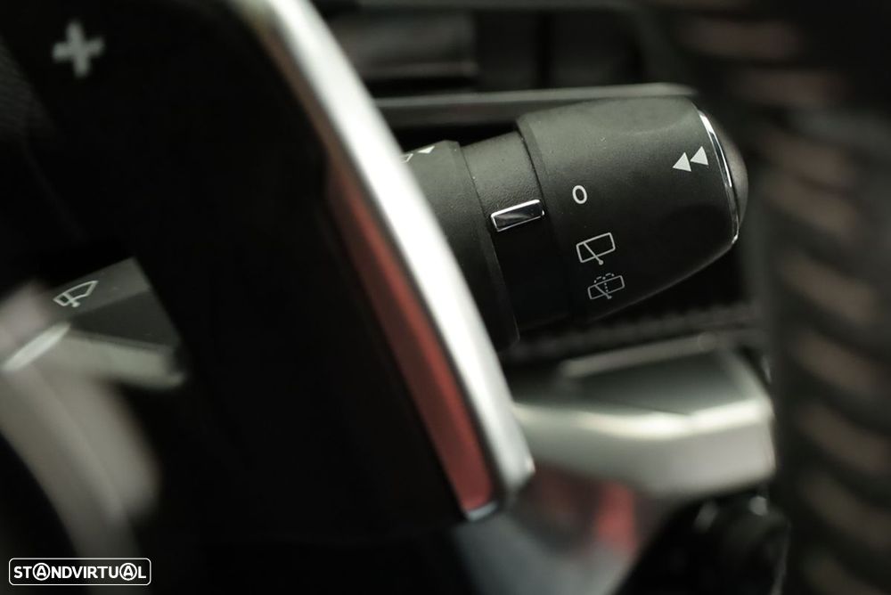 Peugeot 3008 1.2 Hybrid Allure Pack e-DCS6 - 19