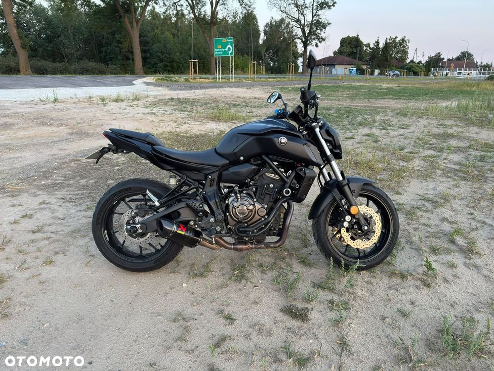 Yamaha MT - 4