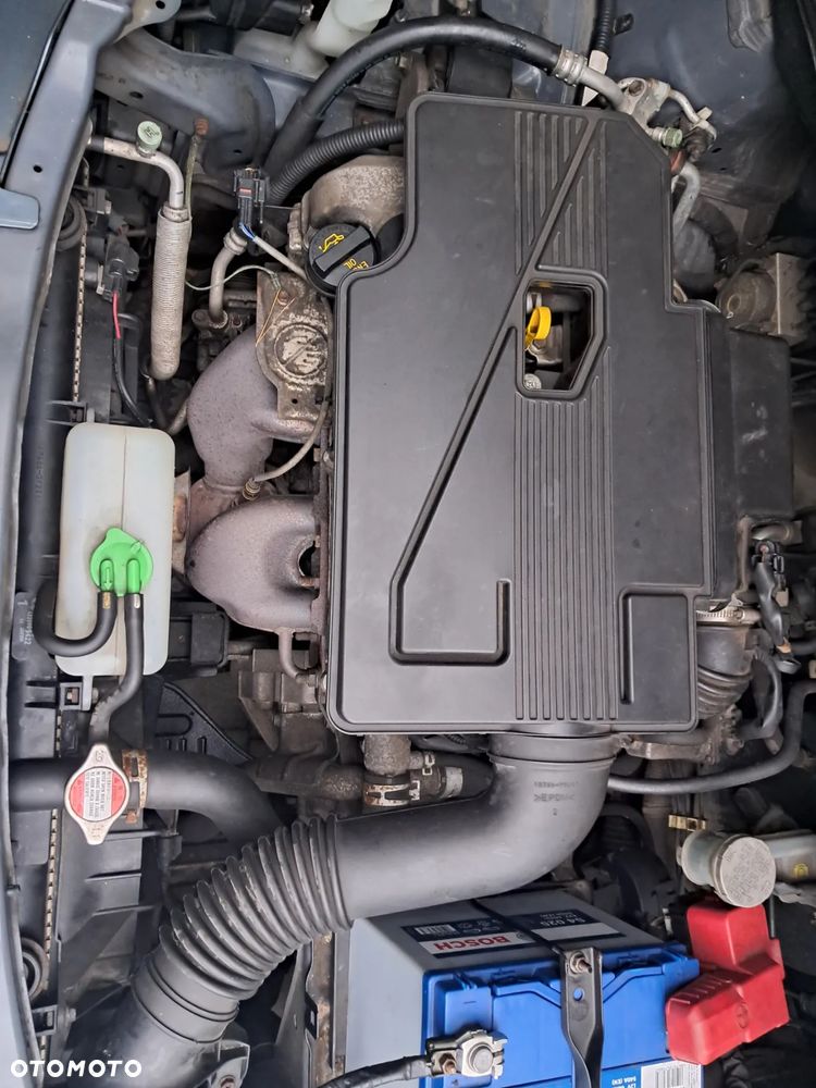 Suzuki SX4 1.6 GS / Premium - 9