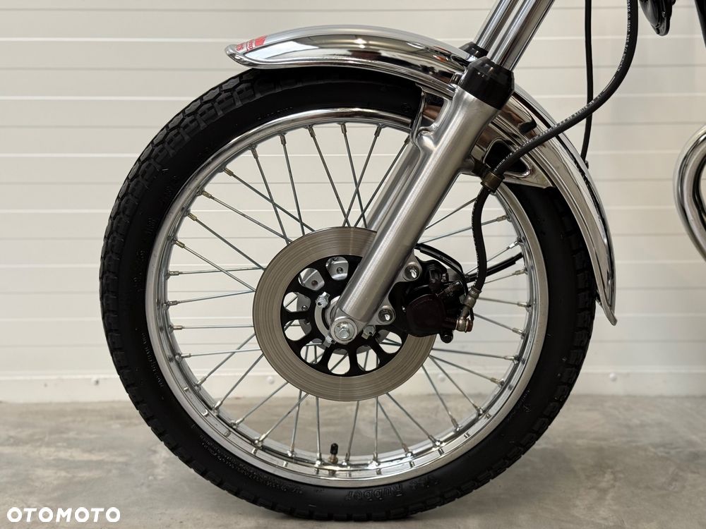 Suzuki GN - 24