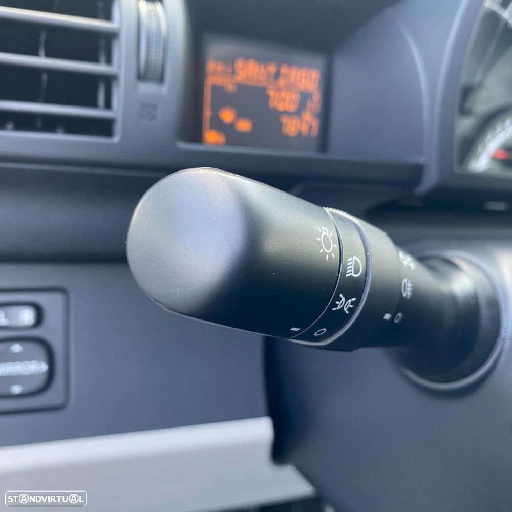 Toyota iQ 1.0 VVT-i 2 - 25