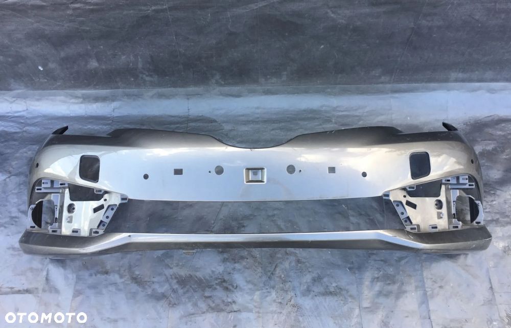 TOYOTA AURIS II LIFT 2015-2018 ZDERZAK PRZEDNI PRZÓD - 1