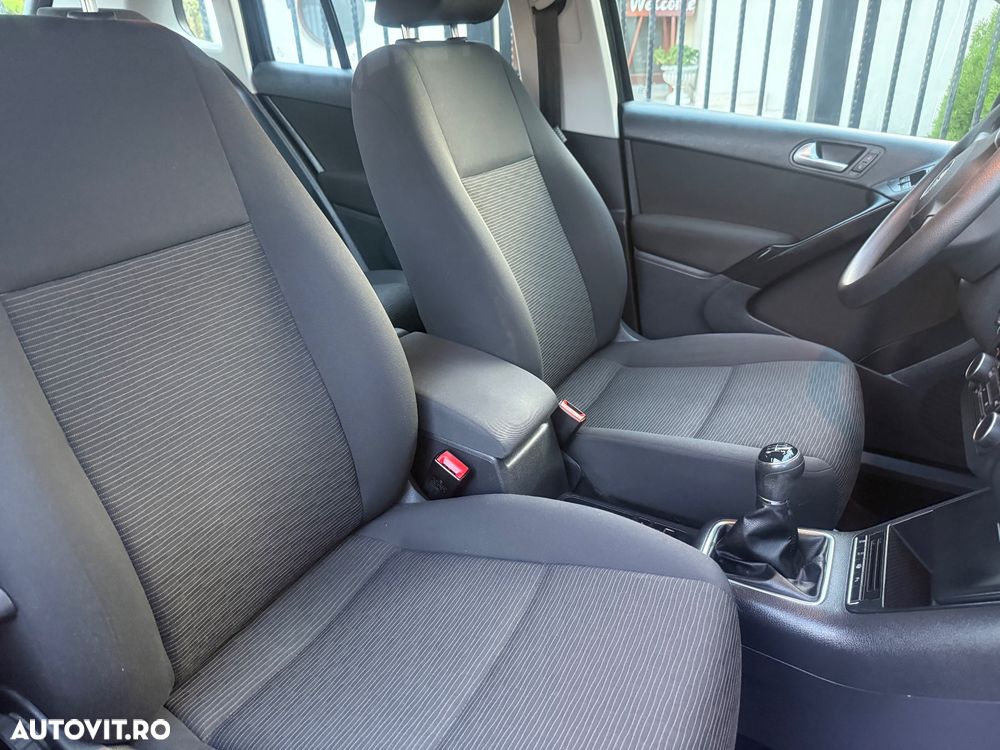 Volkswagen Tiguan 1.4 TSI BlueMotion Technology Exclusive - 9