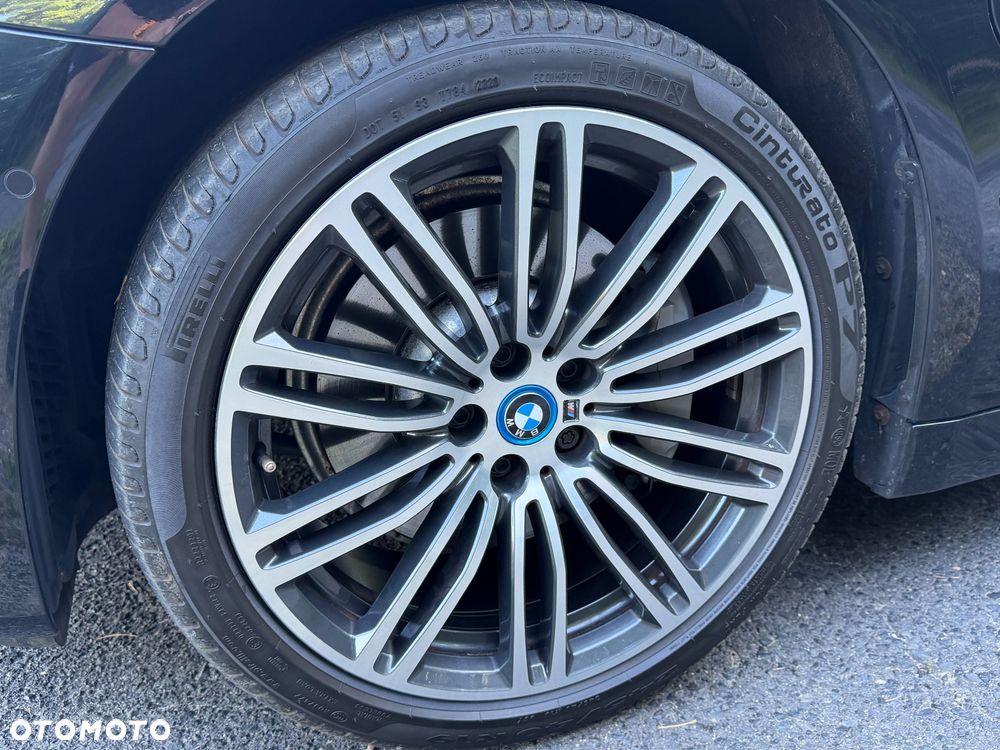 BMW Seria 5 530e Luxury Line sport - 34