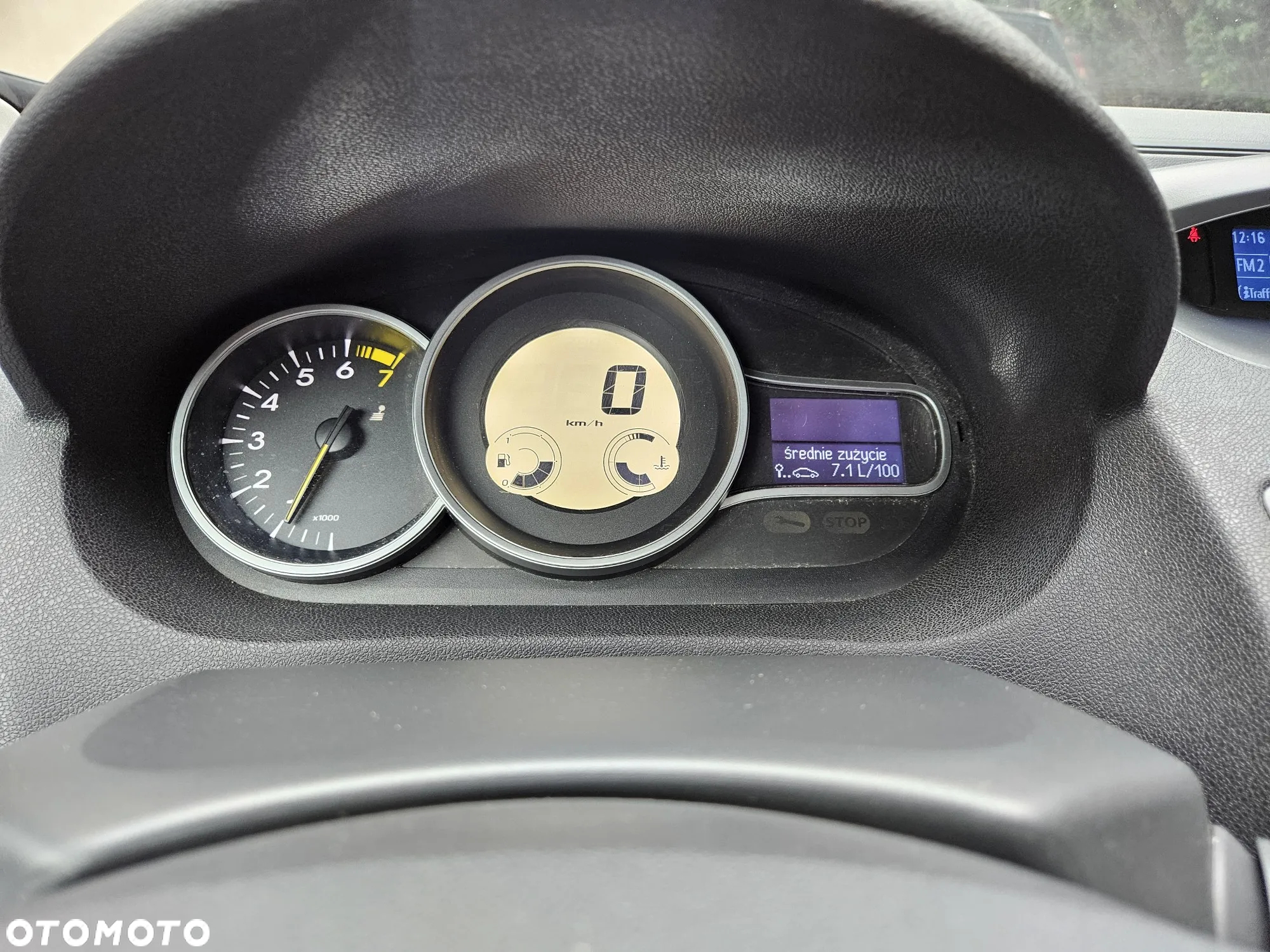 Renault Megane 1.6 16V 100 Authentique - 8