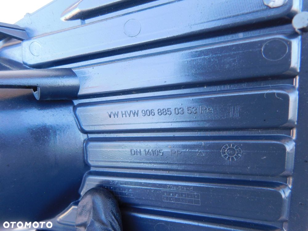 VW Crafter 2.5 TDI kratki maskownice halogena halogenu w zderzak OEM - 4