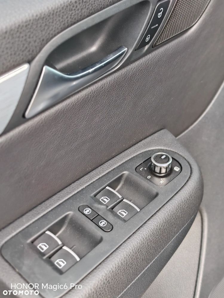 Volkswagen Sharan 2.0 TDI 4Mot Highline - 9