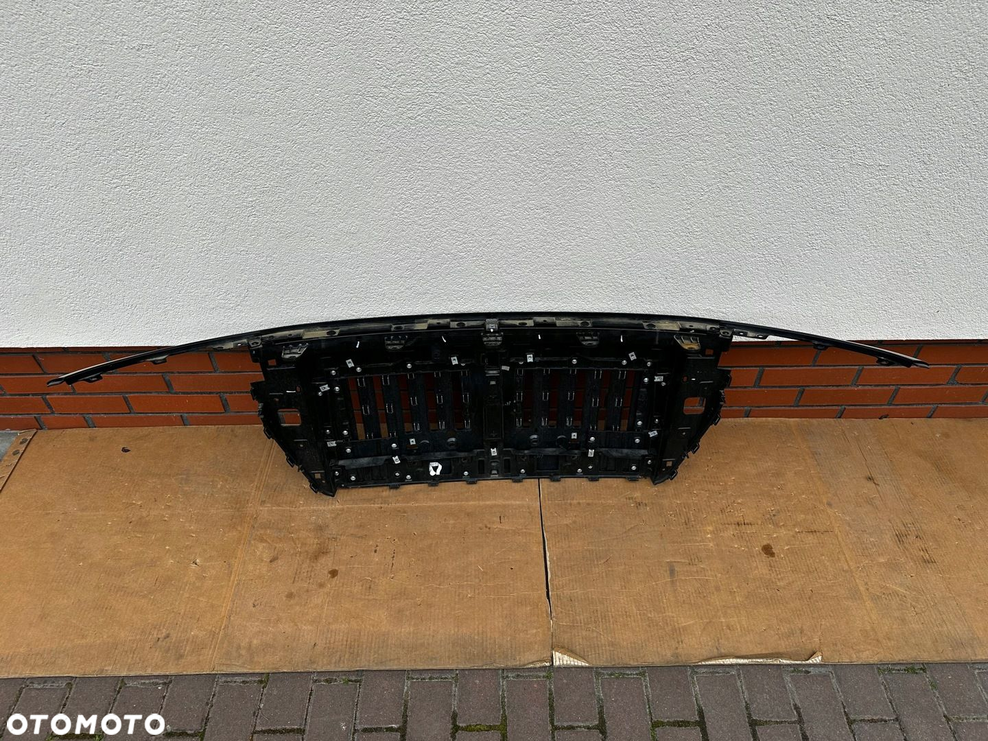 Hongqi E-HS9 2020- grill atrapa demontaz stan idealny - 7