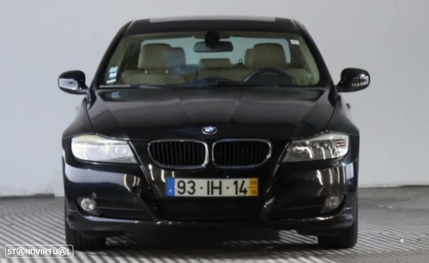 BMW 320 iA Dynamic - 3