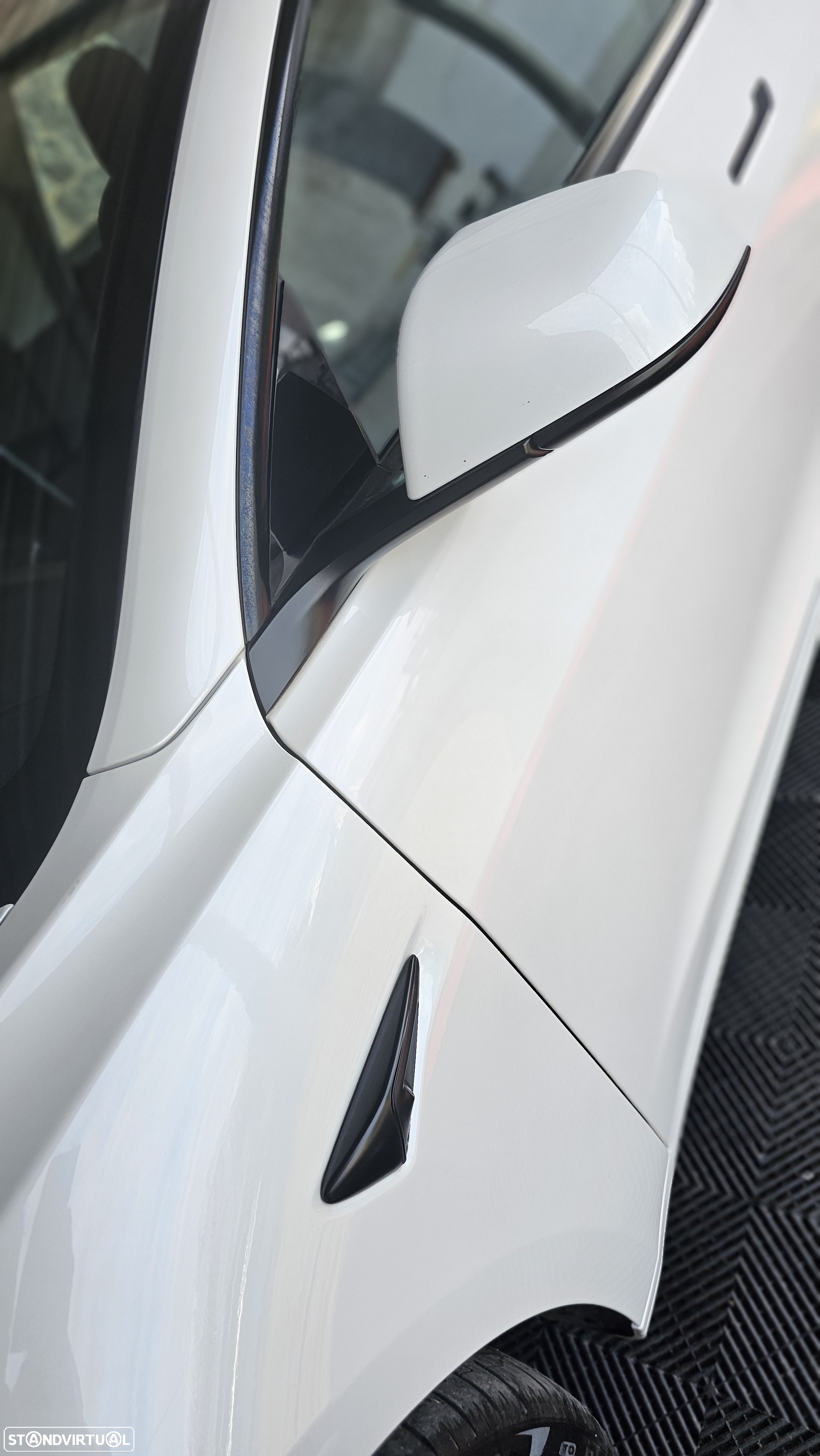Tesla Model 3 Long Range Tração Integral - 36