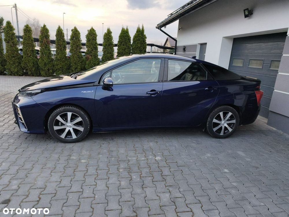 Toyota Mirai - 5