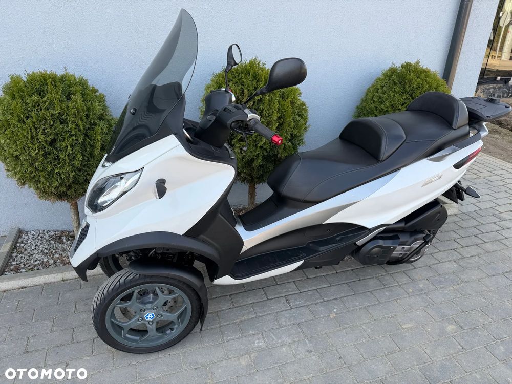 Piaggio MP-3 - 41