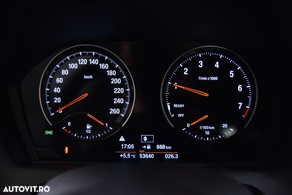 BMW Seria 1 118i - 11