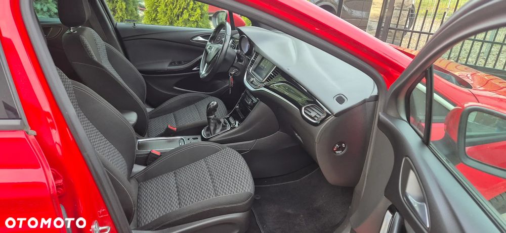 Opel Astra 1.6 CDTI DPF ecoFLEX TourerStart/Stop Exklusiv - 34