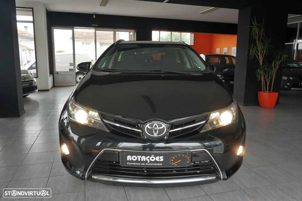Toyota Auris Touring Sports 1.33 VVT-i Active+AC - 2
