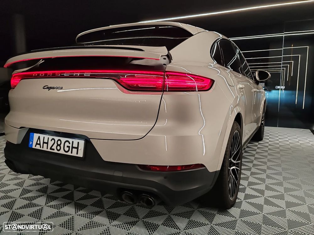 Porsche Cayenne Coupé - 14