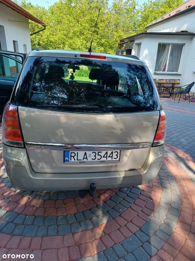 Opel Zafira 1.9 CDTI Elegance - 2