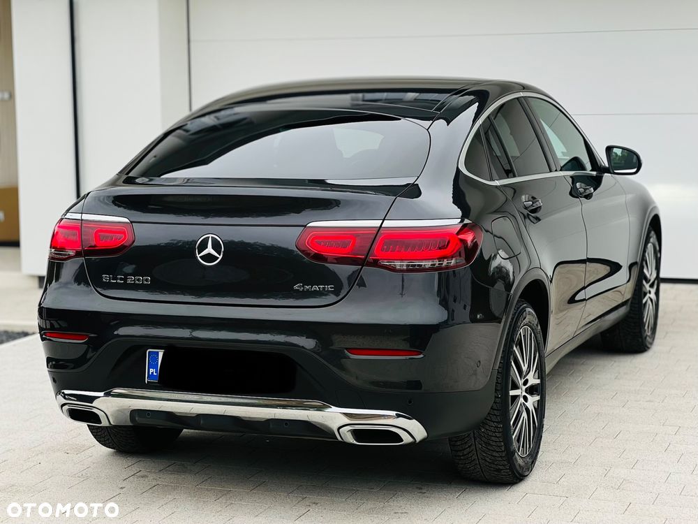 Mercedes-Benz GLC 200 4Matic 9G-TRONIC AMG Line - 29