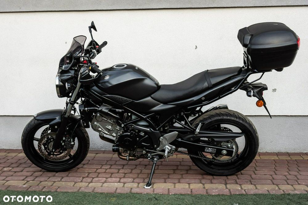 Suzuki SV - 6