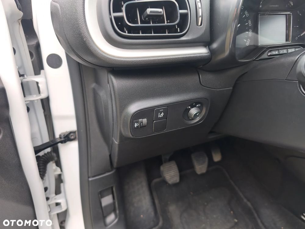 Citroën C3 1.2 PureTech Shine - 19