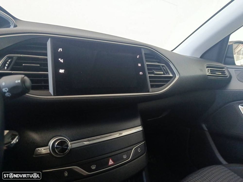 Peugeot 308 1.6 BlueHDi Style - 20