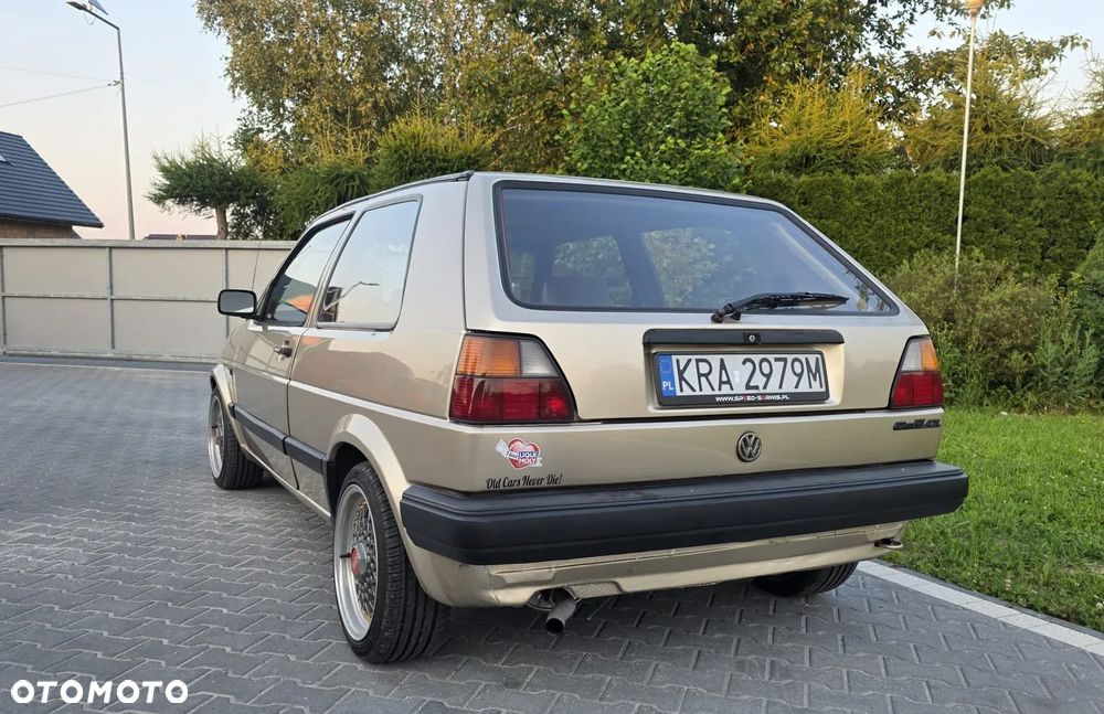 Volkswagen Golf 1.3 GL - 3