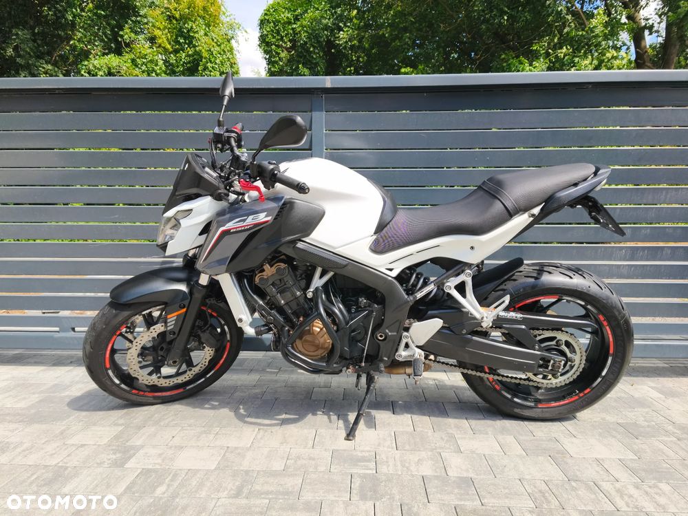 Honda CB - 9